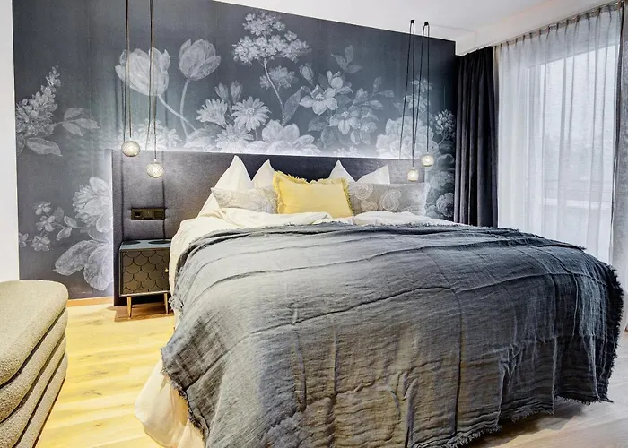 Koenigswieser Hof * Konigswiesen