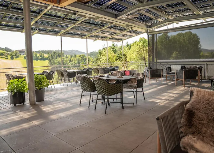 Koenigswieser Hof * Konigswiesen