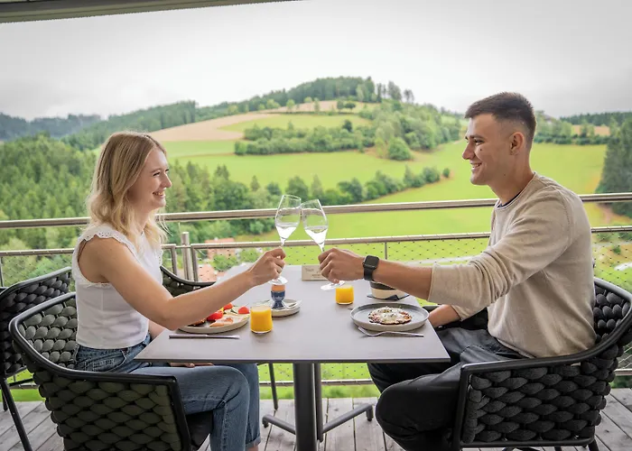 Koenigswieser Hof Hotel *